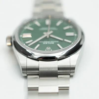 Rolex Oyster Perpetual 41 - 124300 - 2026