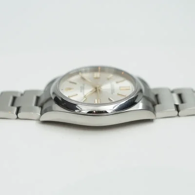Rolex Oyster Perpetual 41mm - 124300 - 2024