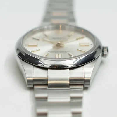 Rolex Oyster Perpetual 41mm - 124300 - 2024