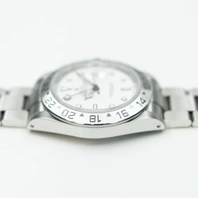 Rolex Explorer II - 16570 - 2002