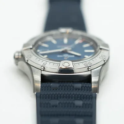 Breitling Avenger Automatic 42mm - 2025