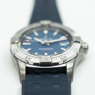 Breitling Avenger Automatic 42mm - 2025