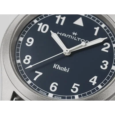 Hamilton Khaki Field H69401940 bl� safirglass rustfritt st�l