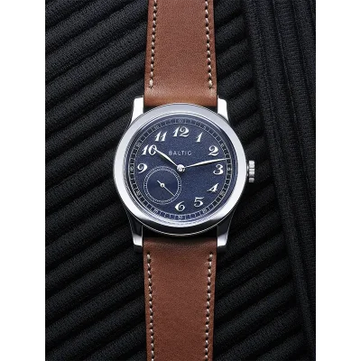 MR Classic - Blue - Stitched Lion