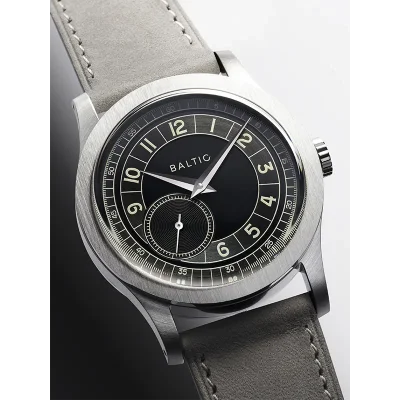 MR ROULETTE BLACK - Stitched Light Grey