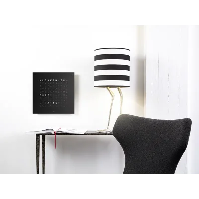 QLOCKTWO Earth 45 Black Pepper NORWEGIAN