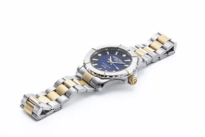 ROAMER DEEP SEA 200 860833 47 45 70