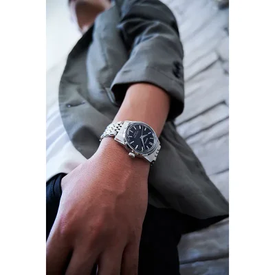 Seiko SPB283J1 King Seiko svart safirglass 37 mm