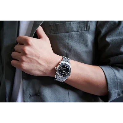 Seiko SPB283J1 King Seiko svart safirglass 37 mm